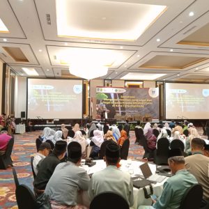 Sosialisasi OJK Kepri, Beri Pemahaman Kasek dan Guru Pinjol Legal dan Ilegal