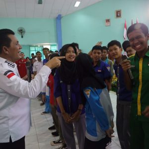 Siapkan Generasi Kompeten, Gubernur Ansar Motivasi Siswa SMKN 3 dan SMKN 4 Tanjungpinang
