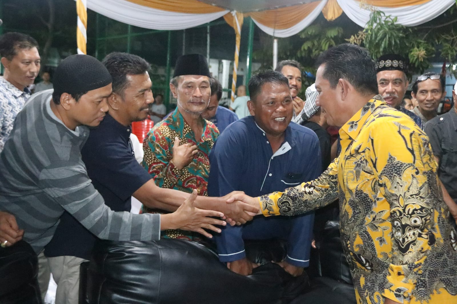 Gubernur Ansar Paparkan Program Pembangunan di Tengah Masyarakat Perum Marcelia 