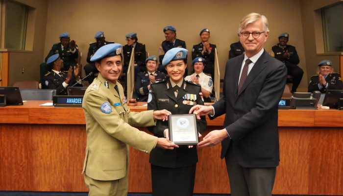 Emban Misi Perdamaian Dunia, Briptu Renita Rismayanti Terima Penghargaan PBB