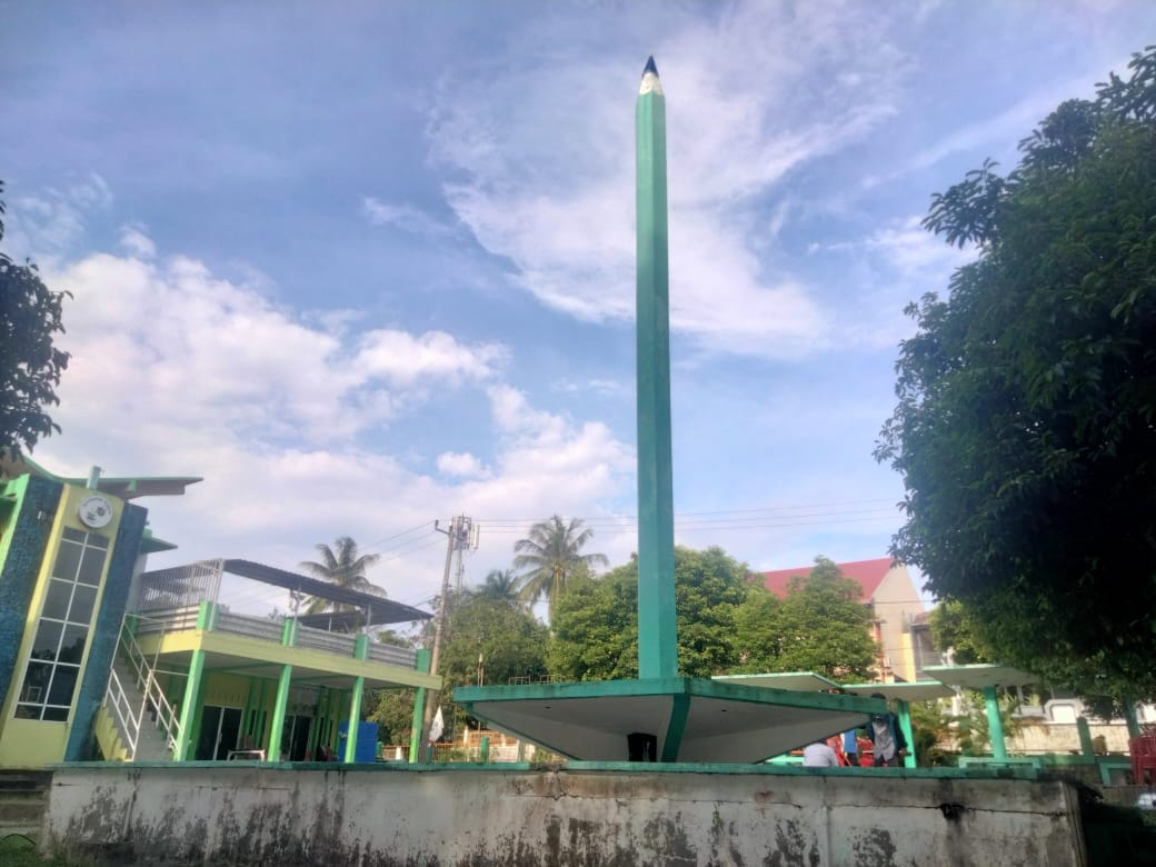 Taman Tugu Pensil Tanjungpinang, Wisata Alam Menyatu Dengan sejarah 