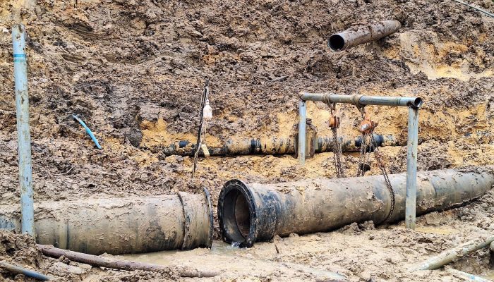 Perbaikan Pipa Air Terus Dilakukan, SPAM BP Batam Siagakan 16 Mobil Layani Warga