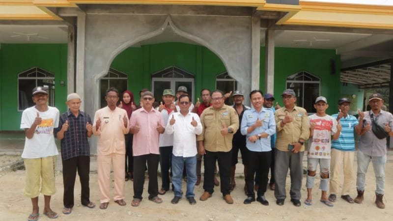 Bersama OPD, Wakil Ketua DPRD Karimun Survey Lokasi Pembangunan 2024 di Pulau Kundur