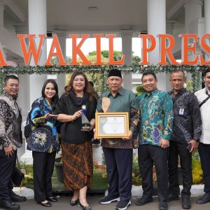 BP Batam Raih Anugerah KIP 2023 Predikat “Informatif” 