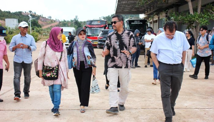 Program Pariwisata Biru, Kadispar Kepri Dampingi 80 Peserta IDF Berkunjung ke Kepri Coral