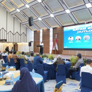 Seminar Ekonomi, Pertumbuhan Ekonomi Batam 2023 Diprediksi 7 Persen