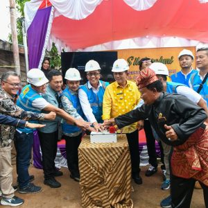 Pengoperasian Saluran Kabel Laut di Pulau Buluh, Kini Listrik Nyala 24 Jam