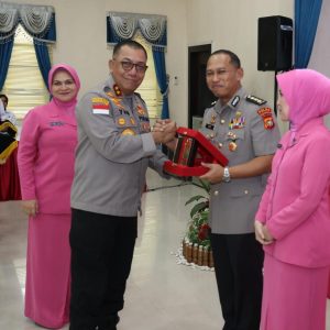 Kenal Pamit Kapolda Kepri : Upaya Regenerasi Dan Komitmen Sukseskan Pemilu 2024