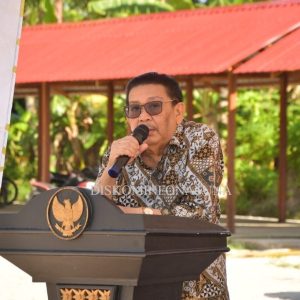 Drs.H.Nyat Kadir Temu Ramah Dengan Pedagang Pasar Baru Ranai Natuna