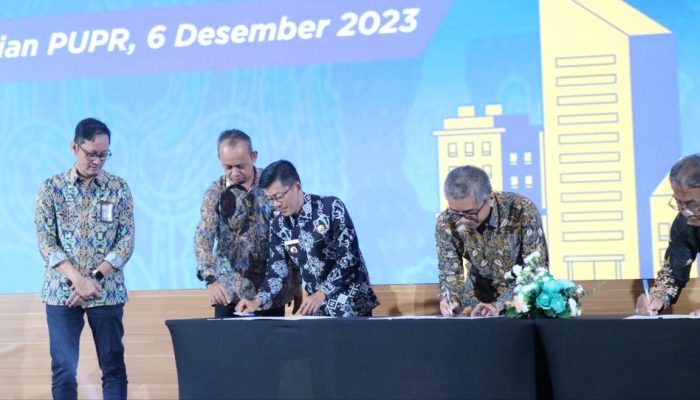 Pj Wako Hasan dan  Dirjen Perumahan Teken Perjanjian Kerjasama Pembangunan Rusun