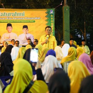 Silaturahmi Dengan Masyarakat Teluk Sebong, Gubernur Ansar Paparkan Capaian Pembangunan