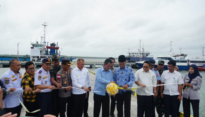 Gubernur Ansar Resmikan Pelabuhan Tanjung Payung Penagi Natuna 