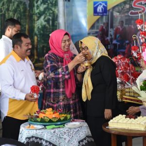 Dewi Ansar Hadiri Syukuran 17 Tahun Berdirinya Rumah Bahagia Bintan