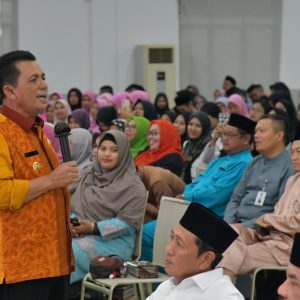 800 PTK Non ASN Se-Kota Batam Tandatangani SK Perpanjangan Kontrak