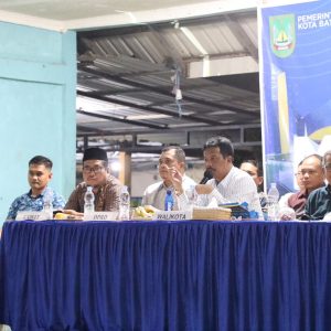 Silaturahmi Di Sei Beduk, Muhammad Rudi Pastikan Pembangunan Jalan Prioritas