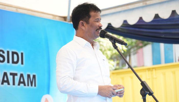 BP Batam Salurkan 5000 Paket Sembako Subsidi Untuk Warga Di Sei Beduk