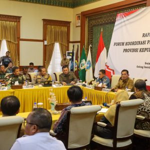 Gubernur Ansar Pimpin Rapat Forkopimda Bahas Persiapan Pemilu 14 Februari 2024