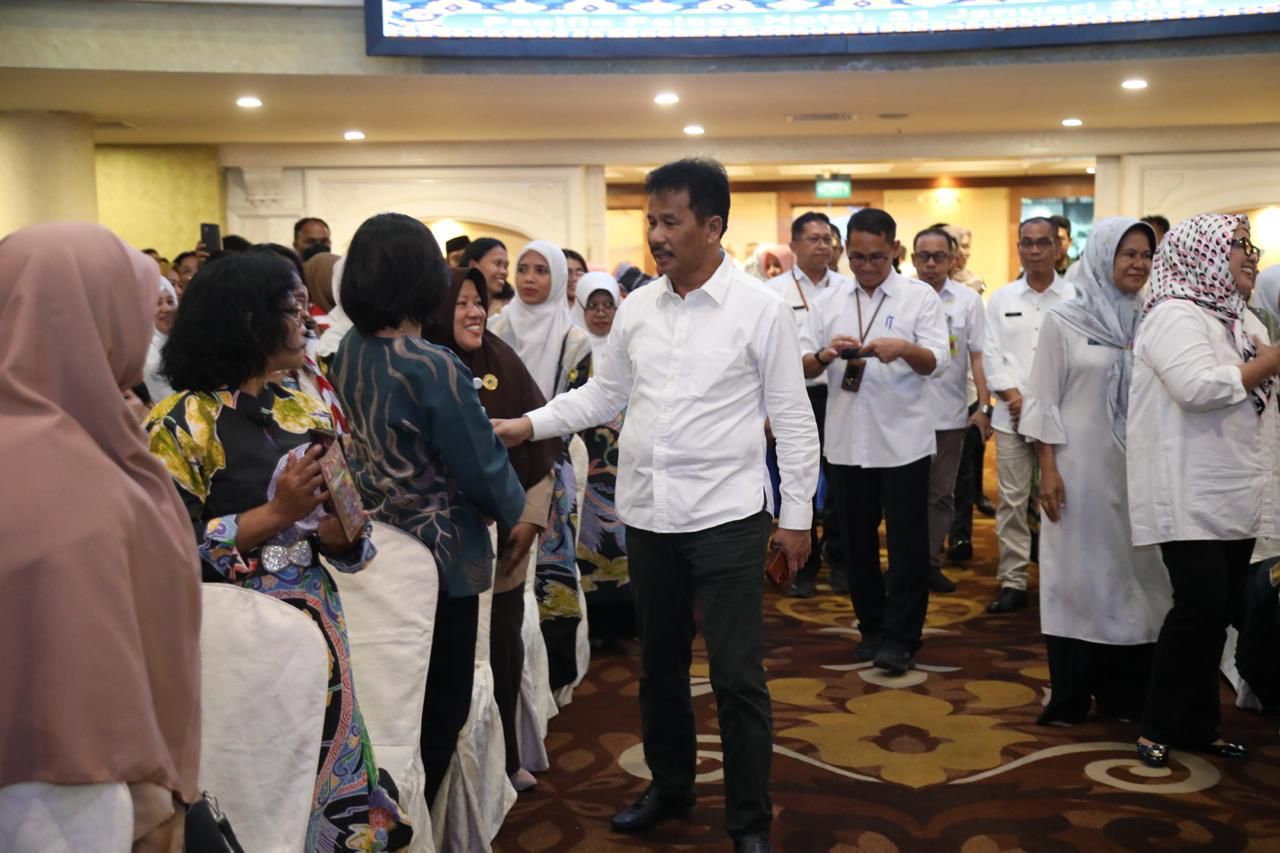 5.071 Guru Swasta Dari Berbagai Jenjang Sekolah Di Batam Terima Intensif