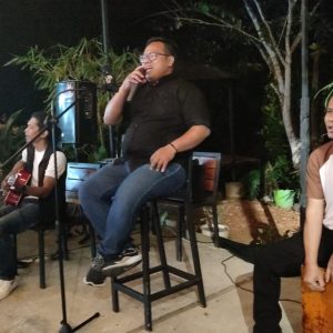 Komunitas Musisi Kepri Gelar Festival Paracoustic Di Roemah Coffee & Eatery
