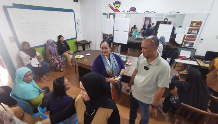 Cara Unik Caleg Gerindra Raih Simpati, Gratiskan Pemeriksaan Kesehatan Mata