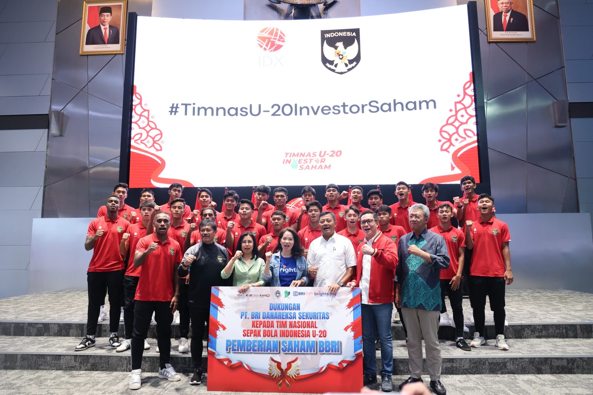 Pasar Modal Berikan Edukasi dan Literasi kepada Atlet Sepak Bola