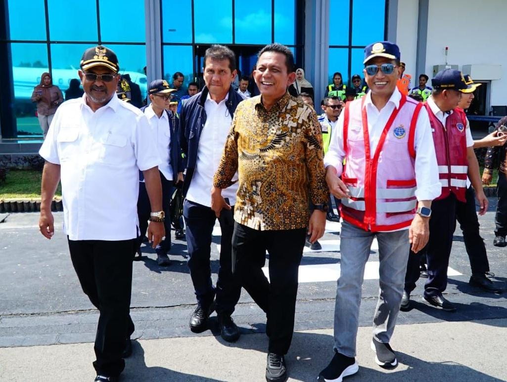 Menhub RI Budi Tinjau Bandara RHA, Targetkan Didarati Boeing 737 Tahun 2024