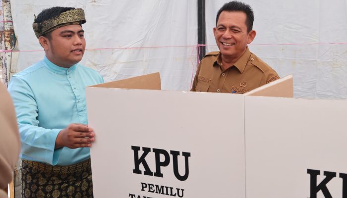Sehari Jelang Pemungutan Suara, Gubernur Ansar dan Forkopimda Tinjau TPS