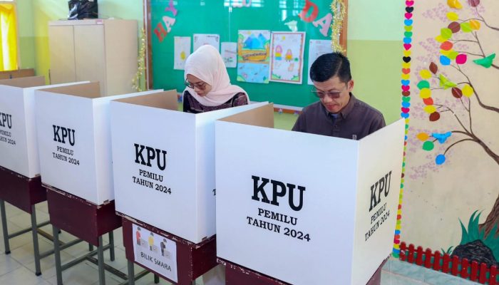 Pemungutan Suara di TPS, Pj Wako Hasan Apresiasi Kinerja Seluruh Petugas KPPS
