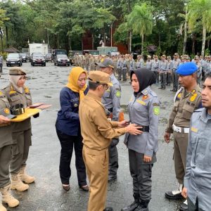Bantu Pengamanan Pemilu 2024, Pj Wako Hasan Kukuhkan 1.402 Linmas dan Satlinmas 