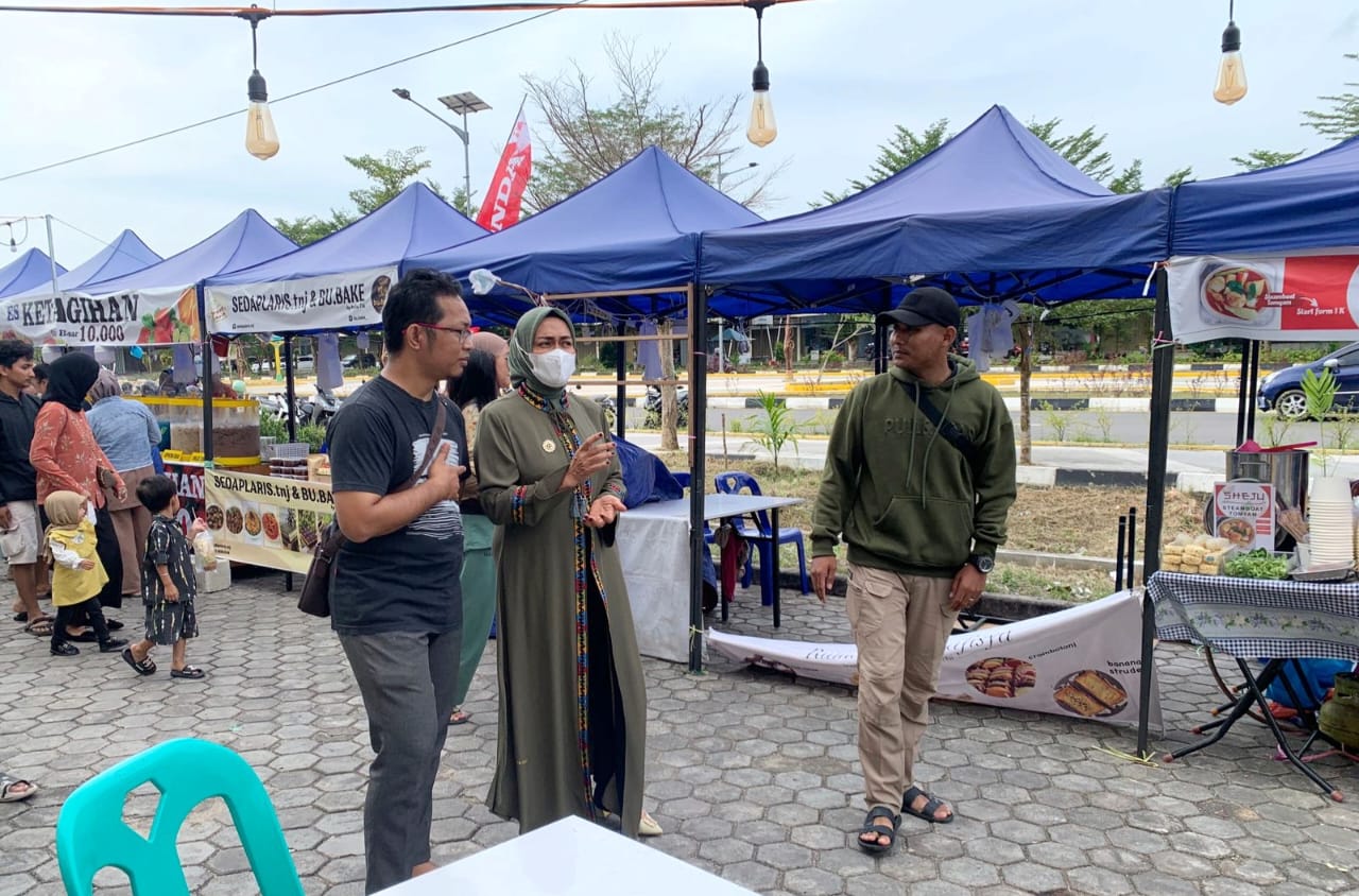 Bazar Ramadhan di Jalan Bandara Diikuti 70 Stan Jualan Menu Berbuka Puasa 
