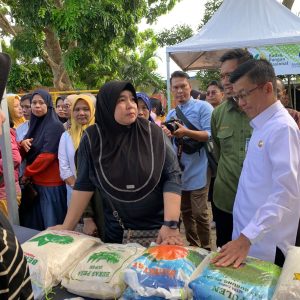 Warga Tanjungpinang Antusias Belanja di GPM, Harga Cabai Merah Rp40 Ribu Per Kg