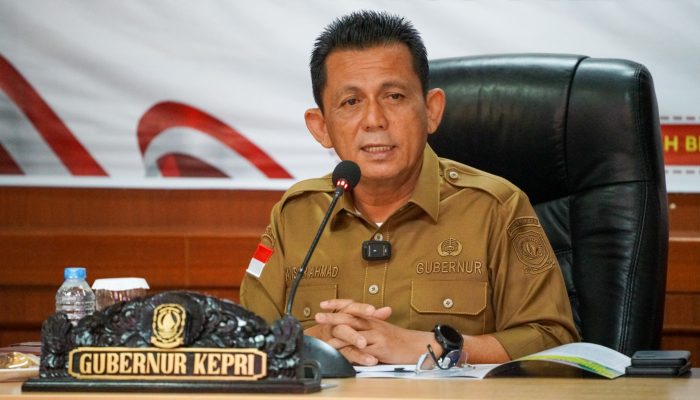 Gubernur Ansar Ajak UMKM Ramaikan Bazar “Kemilau Kampoeng Ramadhan” di One Batam Mall