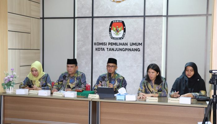 Rapat Pleno Rekapitulasi Perhitungan Suara, Polresta Tanjungpinang Turunkan 94 Personil 