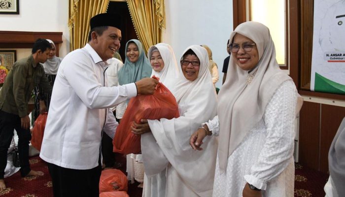 Gubernur Ansar Safari Ramadhan di Karimun Disambut Tokoh Perempuan Berbagai Organisasi