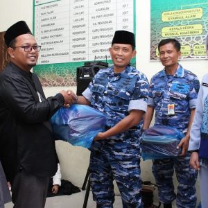 Sambut HUT TNI AU Ke-78, Lanud RHF Kolaborasi Dengan PT Solid Gelar Baksos di Panti Asuhan 
