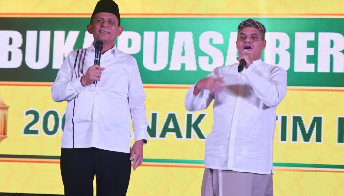 Gubernur Ansar Hadiri Buka Puasa Bersama dan Pemberian Santunan 2.000 Anak Yatim Piatu se-Batam