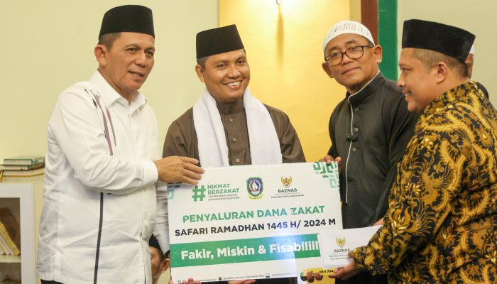 Safari Ramadhan ke-28, Gubernur Ansar Sholat Tarawih di Masjid Amanatul Ummah Batam