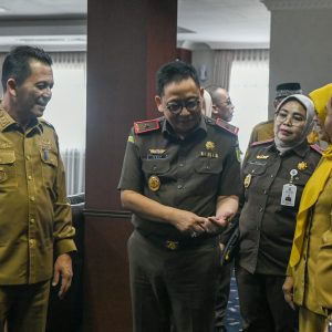 Gubernur Ansar Bersilaturahmi dengan Kajati Kepri, Siap Lanjutkan Kolaborasi