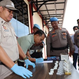 Personil Polresta Tanjungpinang dan Polsek Jajaran Lakukan Cek Urine