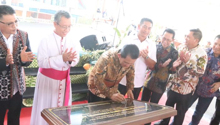 Peresmian Gereja St. Fransiskus Asisi, Gubernur Ansar Gaungkan Penguatan Moderasi Beragama