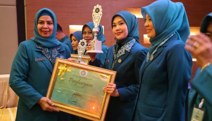 Hari Gerak Kesatuan PKK Ke-52 Gubernur Ansar : Wujudkan Keluarga Indonesia Sejahtera