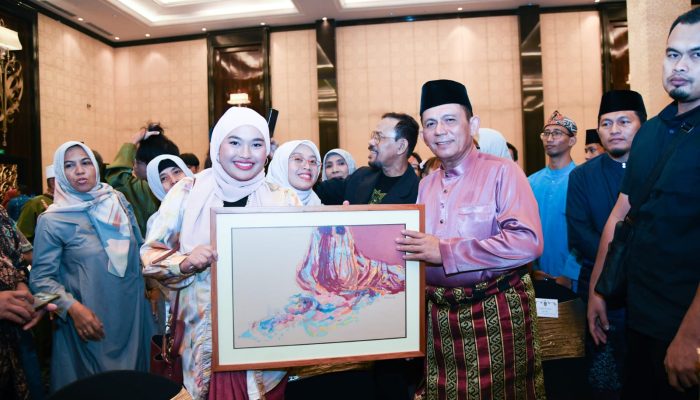 Halal Bihalal, Gubernur Ansar : Tidak Ada Masyarakat Kelas Satu dan Kelas Dua