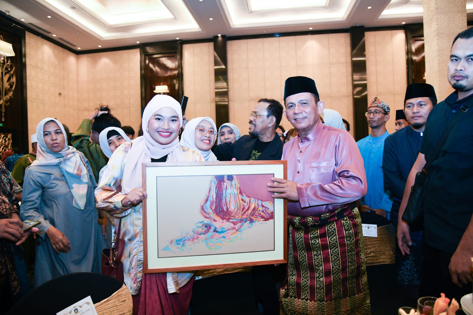 Halal Bihalal, Gubernur Ansar : Tidak Ada Masyarakat Kelas Satu dan Kelas Dua