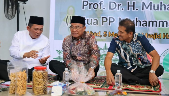 Gubernur Ansar Bersama Menko PMK Halal Bihalal Dengan Keluarga Besar Muhamadiyah