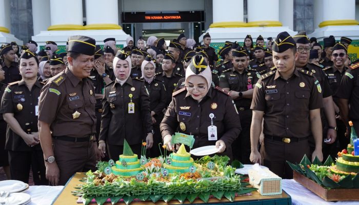 Peringati HUT PERSAJA Ke-73, Kejati Kepri Gelar Upacara Gabungan 