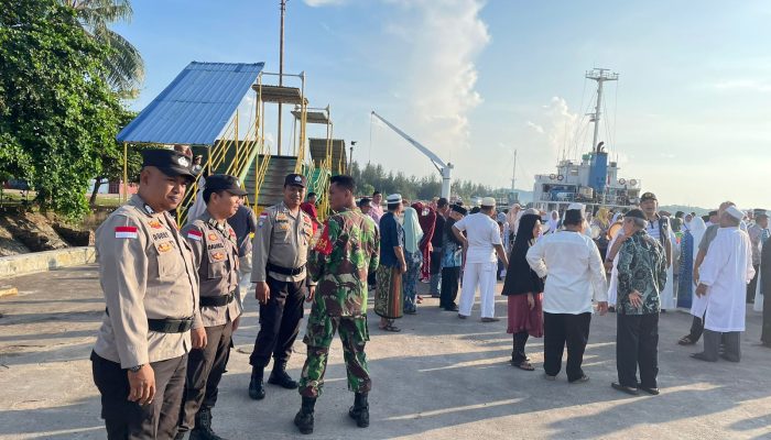 Polres Bintan Kerahkan 77 Personil Untuk Kawal Keberangkatan Calon Jemaah Haji