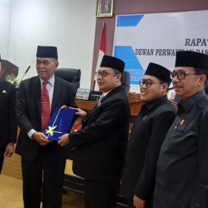 Daeng Amhar Pimpin Rapat Paripurna Penyampaian LKPJ TA 2023