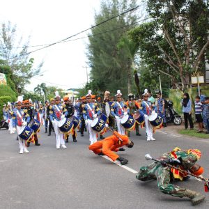 Atraksi Drumband “Gita Dirgantara” Taruna Akademi AU Pukau Masyarakat Tanjungpinang