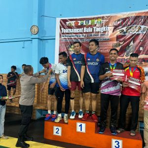 Inilah Pemenang Tournamen Bulu Tangkis Polresta Tanjungpinang HUT Bhayangkara Ke-78