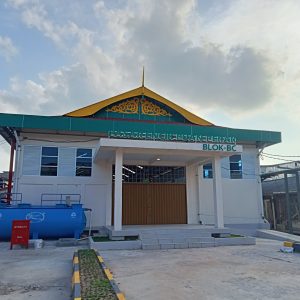 Pasar Encik Puan Perak Tanjungpinang Masih Sepi Pedagang 